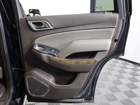 Used 2019 GMC Yukon Denali AWD/4WD image 23