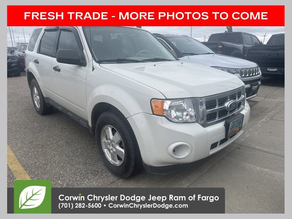 Used 2011 Ford Escape XLS w/ 101A Rapid Spec Order Code FWD 360° Tour