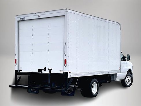 New 2024 Ford E-450 and Econoline 450 Super Duty w/ Power Windows & Locks Group image 20