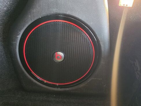 Used 2017 Dodge Charger R/T image 33