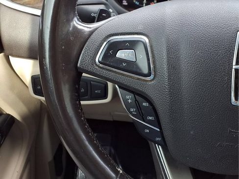 Used 2019 Lincoln MKC Reserve w/ MKC Climate Package AWD/4WD image 15