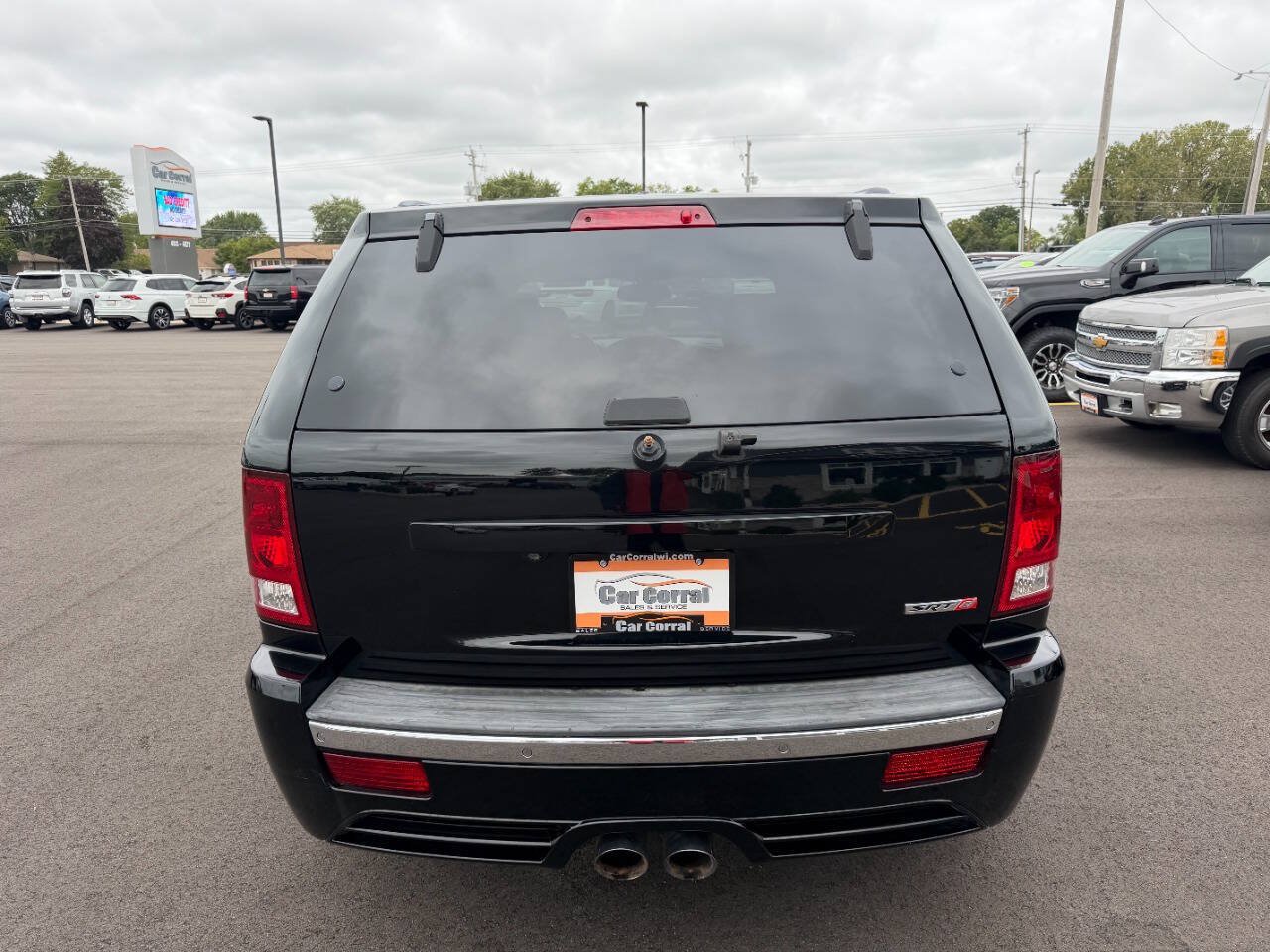 Used 2007 Jeep Grand Cherokee SRT8 w/ SRT Option Group I AWD/4WD image 4