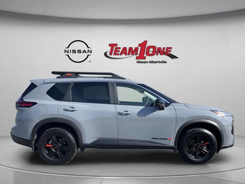Used 2026 Nissan Rogue SV w/ Rock Creek Premium Package AWD/4WD image 9