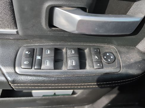 Used 2019 RAM 3500 Big Horn AWD/4WD image 17