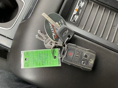 Used 2017 Chevrolet Silverado 1500 LT w/ All Star Edition image 30