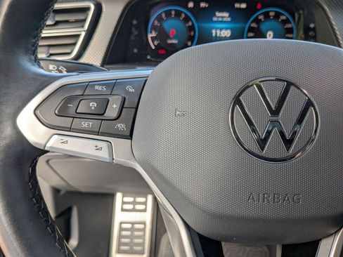 Used 2024 Volkswagen Atlas Cross Sport SEL Premium R-Line image 12