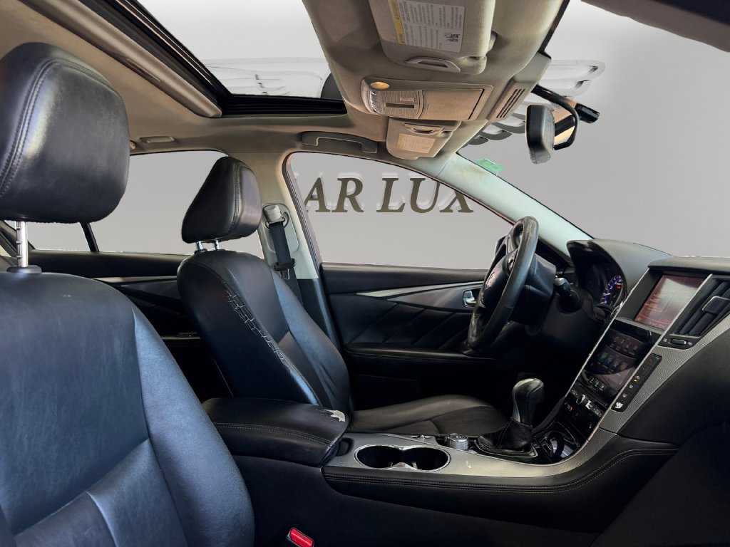 Used 2016 INFINITI Q50 Premium w/ 2.0T Premium Plus Package RWD image 15