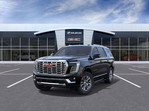 New 2026 GMC Yukon Denali w/ Sun & Power Step Package image 8