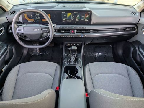 Used 2025 Kia K4 LXS image 25