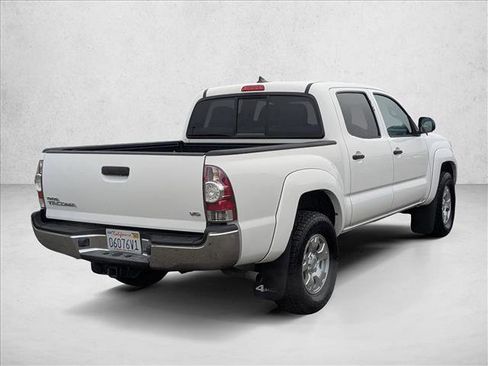 Used 2015 Toyota Tacoma 4x4 Double Cab image 5