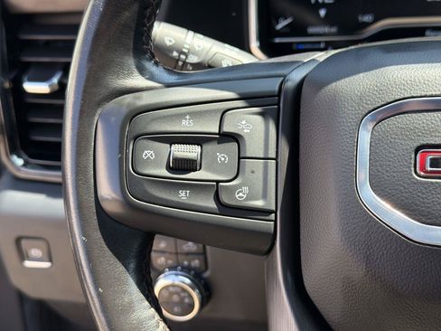 Used 2024 GMC Sierra 2500 AT4X AWD/4WD image 36