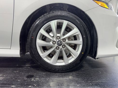 Used 2023 Toyota Camry LE FWD image 9