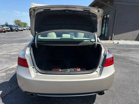 Used 2014 Honda Accord EX-L image 10