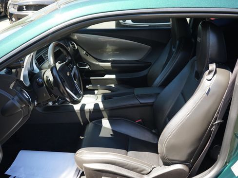 Used 2015 Chevrolet Camaro SS w/ Green Flash Special Edition RWD image 12