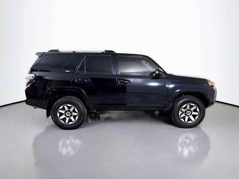 Certified 2019 Toyota 4Runner SR5 image 9