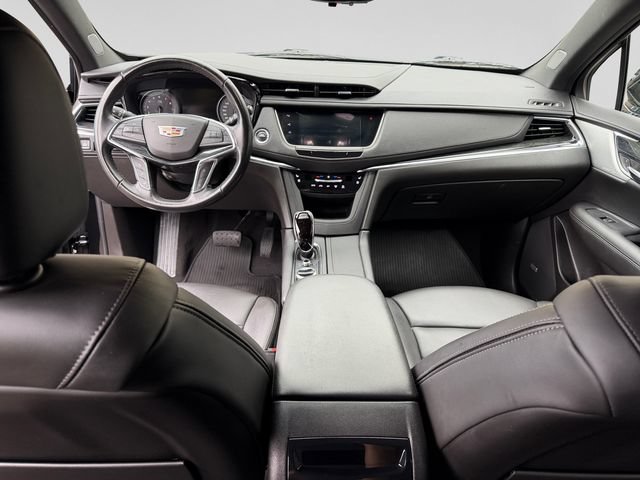 Used 2022 Cadillac XT5 Premium Luxury w/ Technology Package AWD/4WD image 12