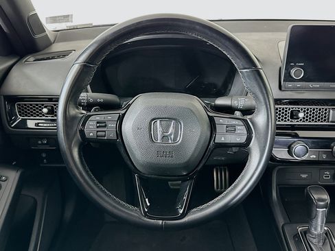 Used 2023 Honda Civic Sport image 17