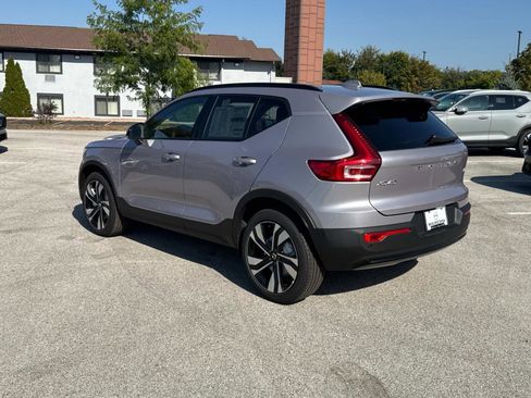 New 2026 Volvo XC40 B5 Ultra w/ Climate Package image 7