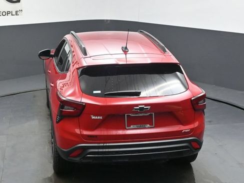 New 2026 Chevrolet Trax RS w/ Driver Confidence Package FWD image 35