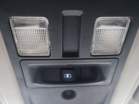 Used 2017 RAM 2500 Big Horn image 17