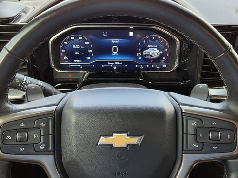 Used 2023 Chevrolet Silverado 1500 High Country w/ High Country Premium Package AWD/4WD image 17