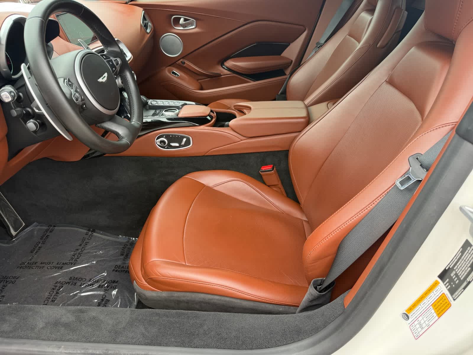 Used 2019 Aston Martin V8 Vantage Coupe RWD image 10