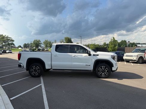 Used 2026 GMC Sierra 1500 AT4 w/ AT4 Premium Package AWD/4WD image 6
