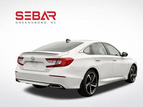 Used 2022 Honda Accord Sport image 9