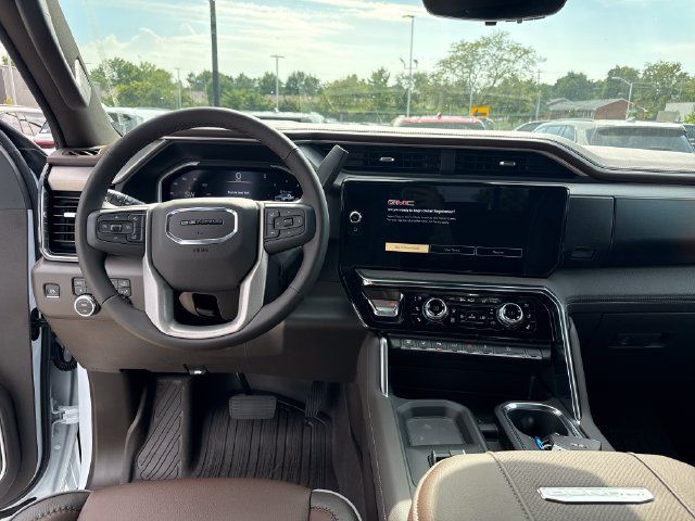 New 2026 GMC Sierra 2500 Denali w/ Denali Reserve Package AWD/4WD image 15