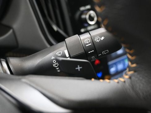 Certified 2025 Subaru Outback Wilderness image 32