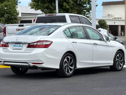 Used 2016 Honda Accord EX-L image 8