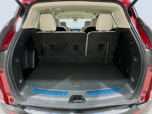 Used 2023 Buick Enclave Premium image 27