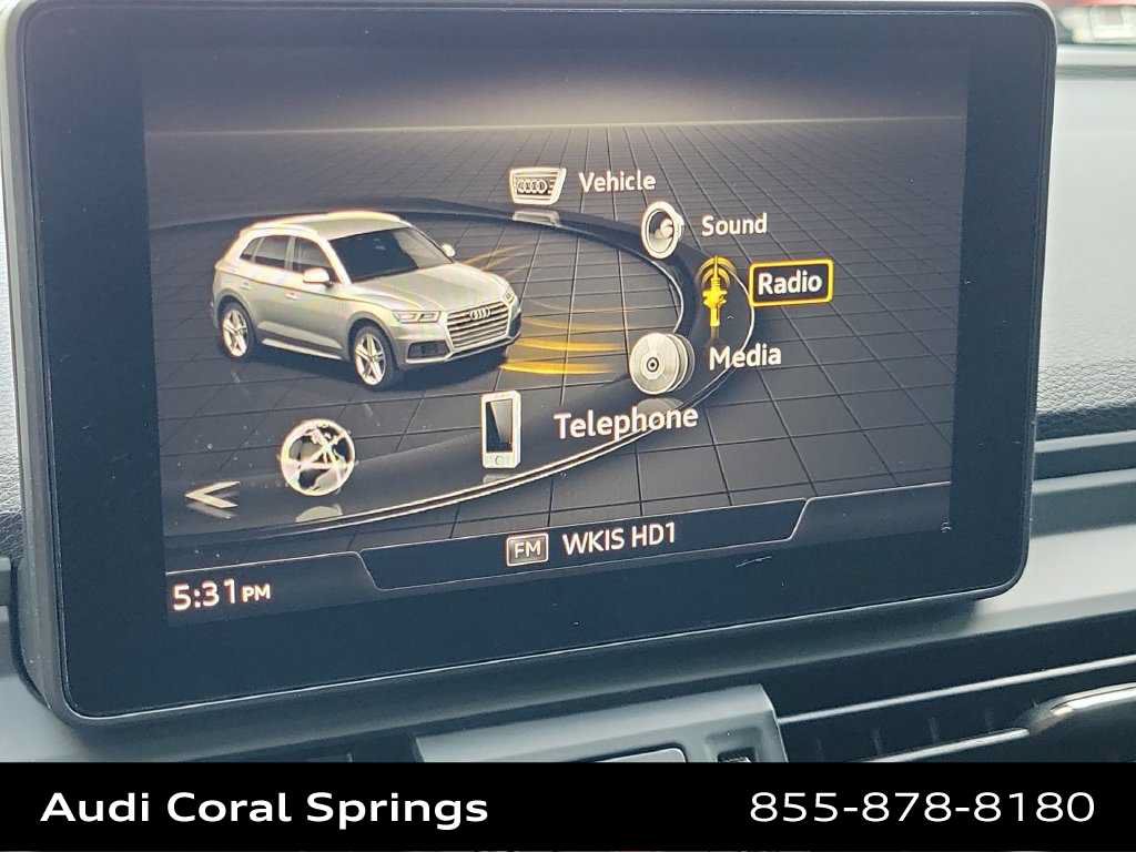 Used 2020 Audi Q5 2.0T Premium w/ Titanium Sport Package AWD/4WD image 24