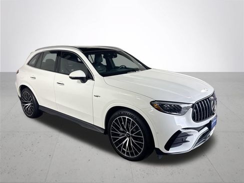 Used 2024 Mercedes-Benz GLC 43 AMG 4MATIC image 4