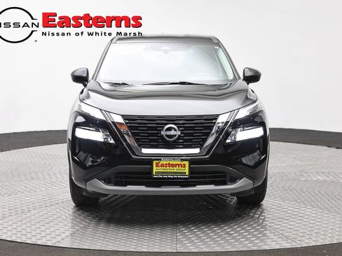 Used 2023 Nissan Rogue S AWD/4WD image 2