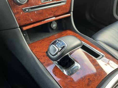 Used 2014 Chrysler 300 AWD w/ Driver Convenience Group image 23