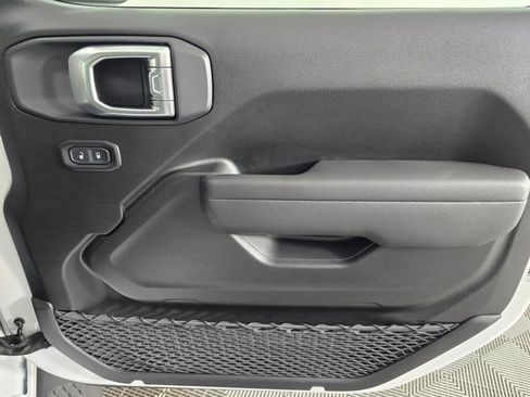 New 2026 Jeep Gladiator Sport AWD/4WD image 42