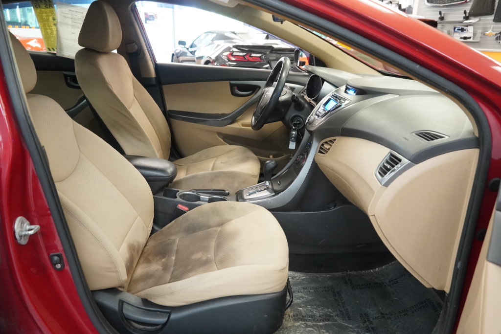 Used 2013 Hyundai Elantra GLS FWD image 33