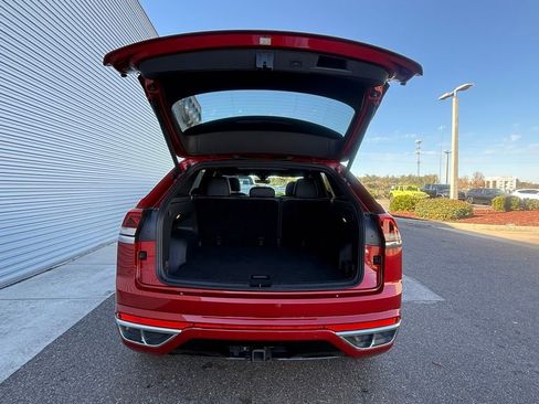 Used 2022 Volkswagen Atlas Cross Sport SEL R-Line image 55