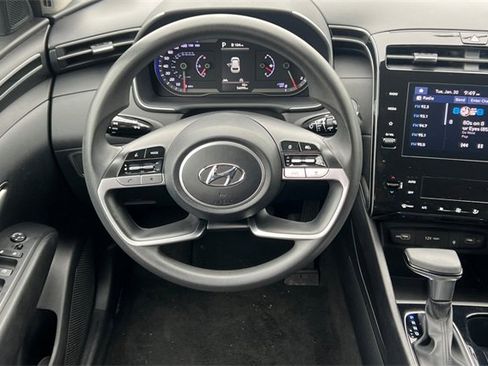 Used 2024 Hyundai Tucson SEL image 17