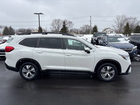 Certified 2023 Subaru Ascent Premium w/ Convenience Package image 2