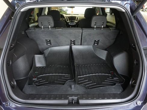 Used 2018 Chevrolet Equinox LT w/ Sun & Infotainment Package image 18