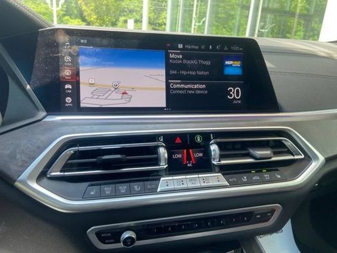 Used 2023 BMW X5 xDrive40i w/ Premium Package AWD/4WD image 15