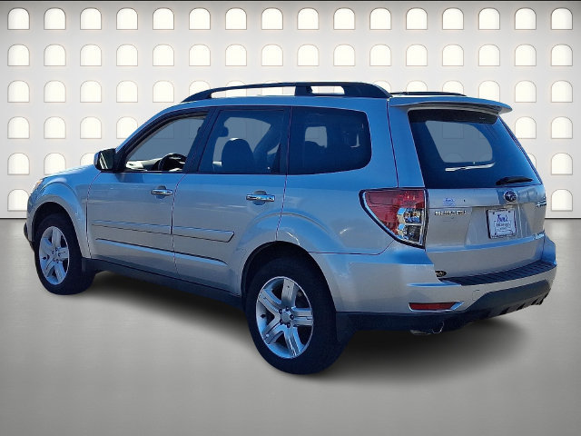 Used 2009 Subaru Forester 2.5X Limited AWD/4WD image 4