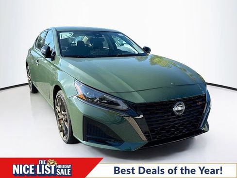 New 2025 Nissan Altima 2.5 SR w/ SR Premium Package image 1