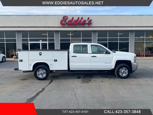 Used 2018 Chevrolet Silverado 2500 W/T image 1