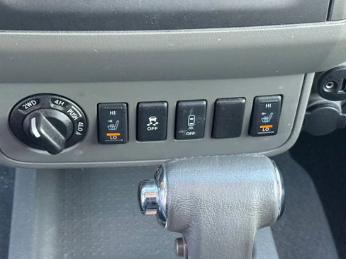 Used 2019 Nissan Frontier SL image 23