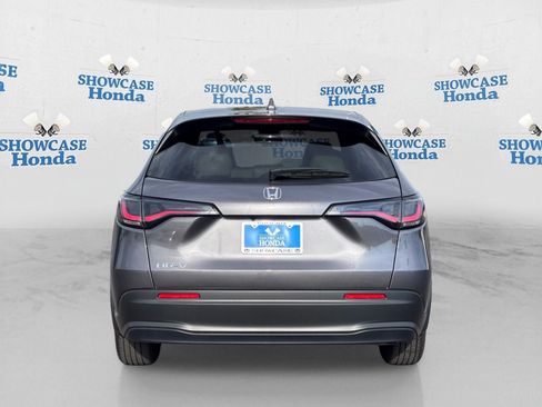 Certified 2026 Honda HR-V LX image 7