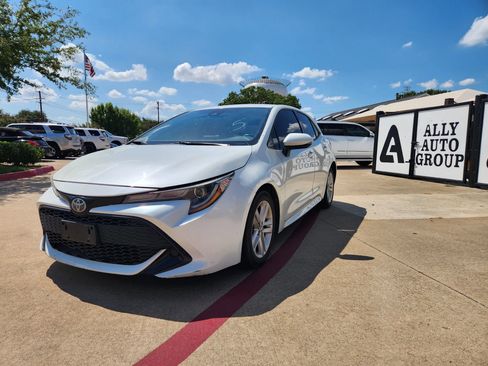 Used 2019 Toyota Corolla SE w/ Protection Package FWD image 1