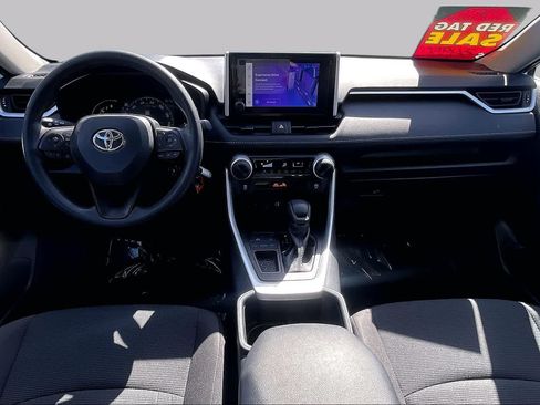 Used 2025 Toyota RAV4 LE FWD image 15